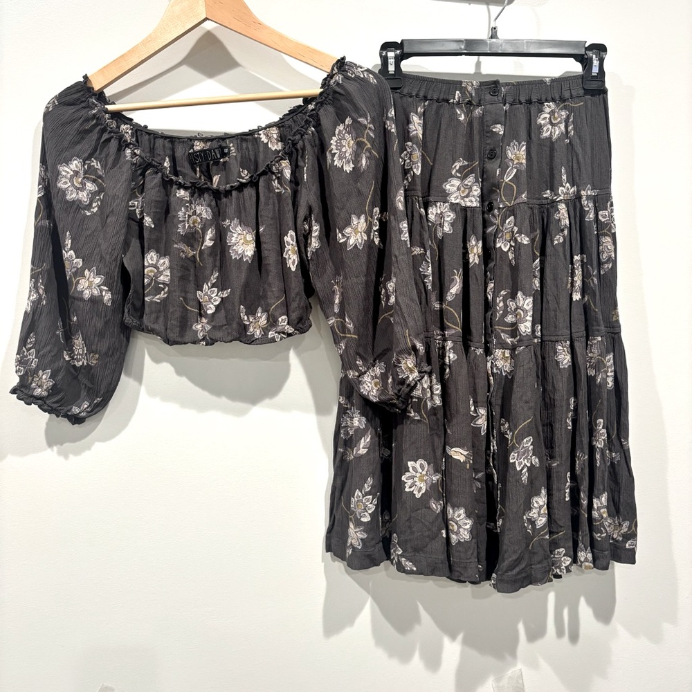 Christy Dawn Margot Floral Crop Top and Tiered Midi Grey Skirt Set Set XS